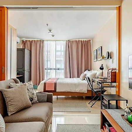 City Life Suite Uptown Bgc